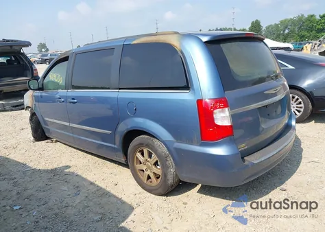 2012 Chrysler Town & Country Touring z USA, uszkodzony, nr VIN 2C4RC1BG4CR126418